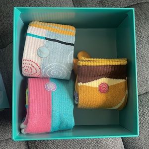 Belle, The little Mermaid & Cinderella Disney x Bombas Socks